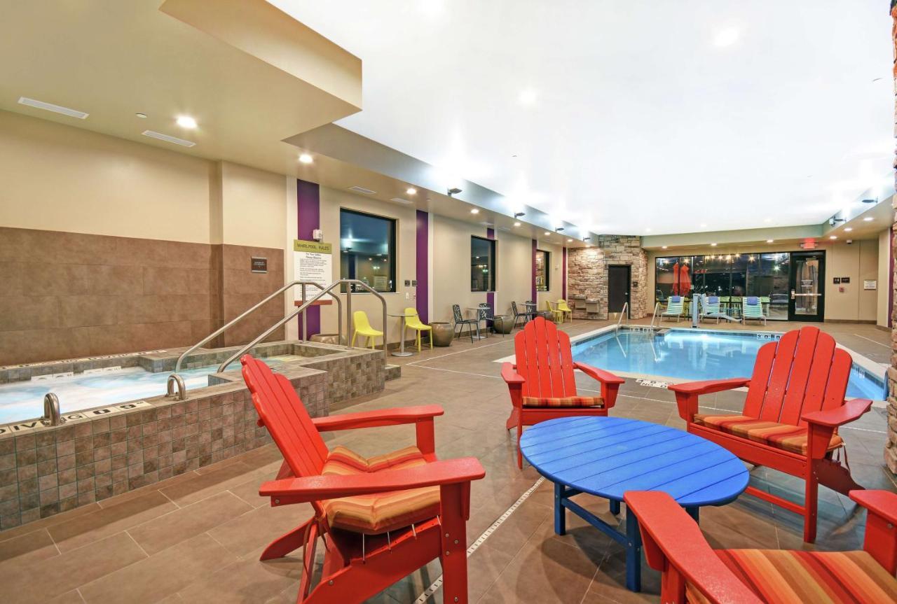 Home2 Suites By Hilton Beloit Esterno foto