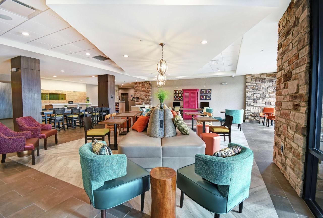 Home2 Suites By Hilton Beloit Esterno foto