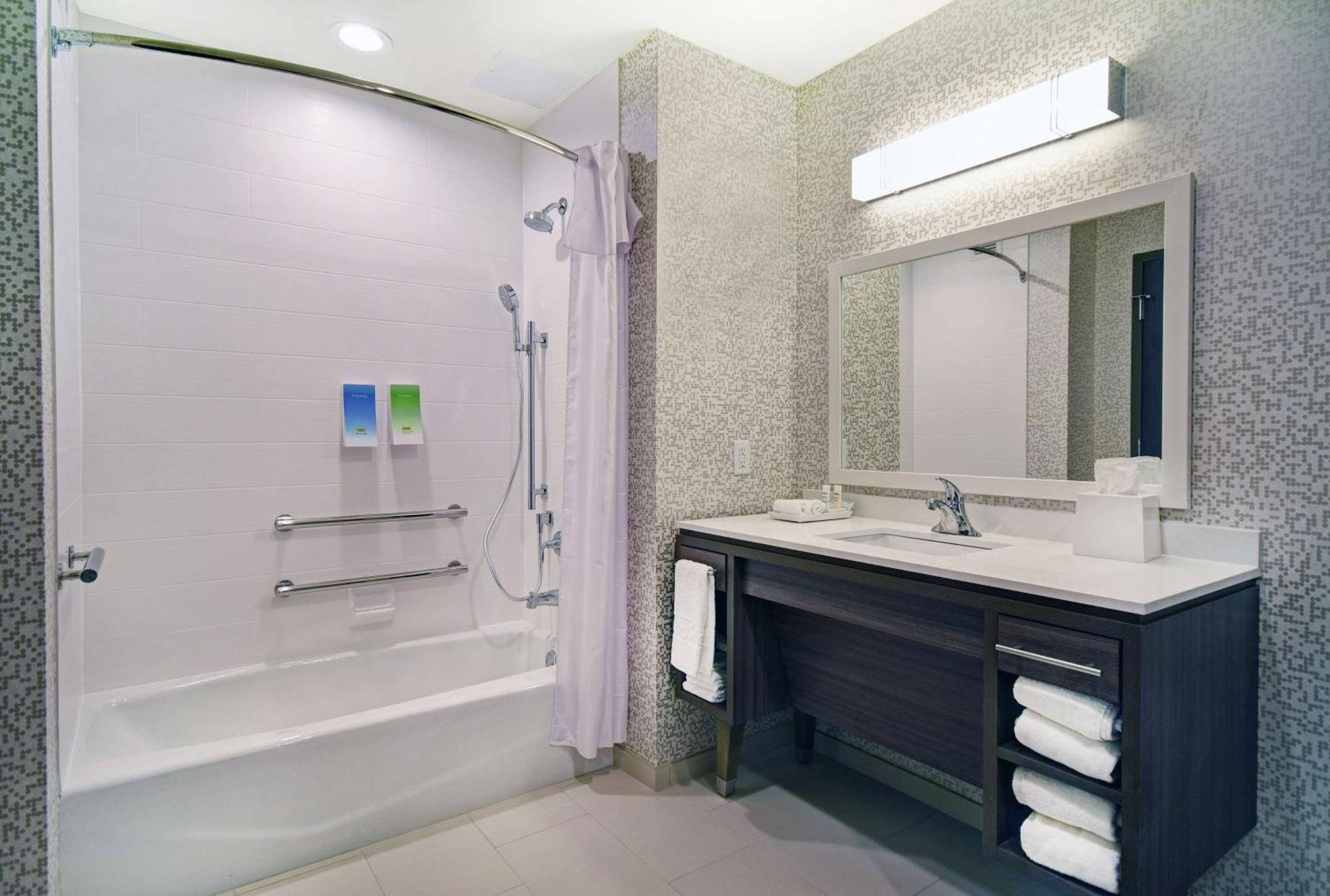Home2 Suites By Hilton Beloit Esterno foto