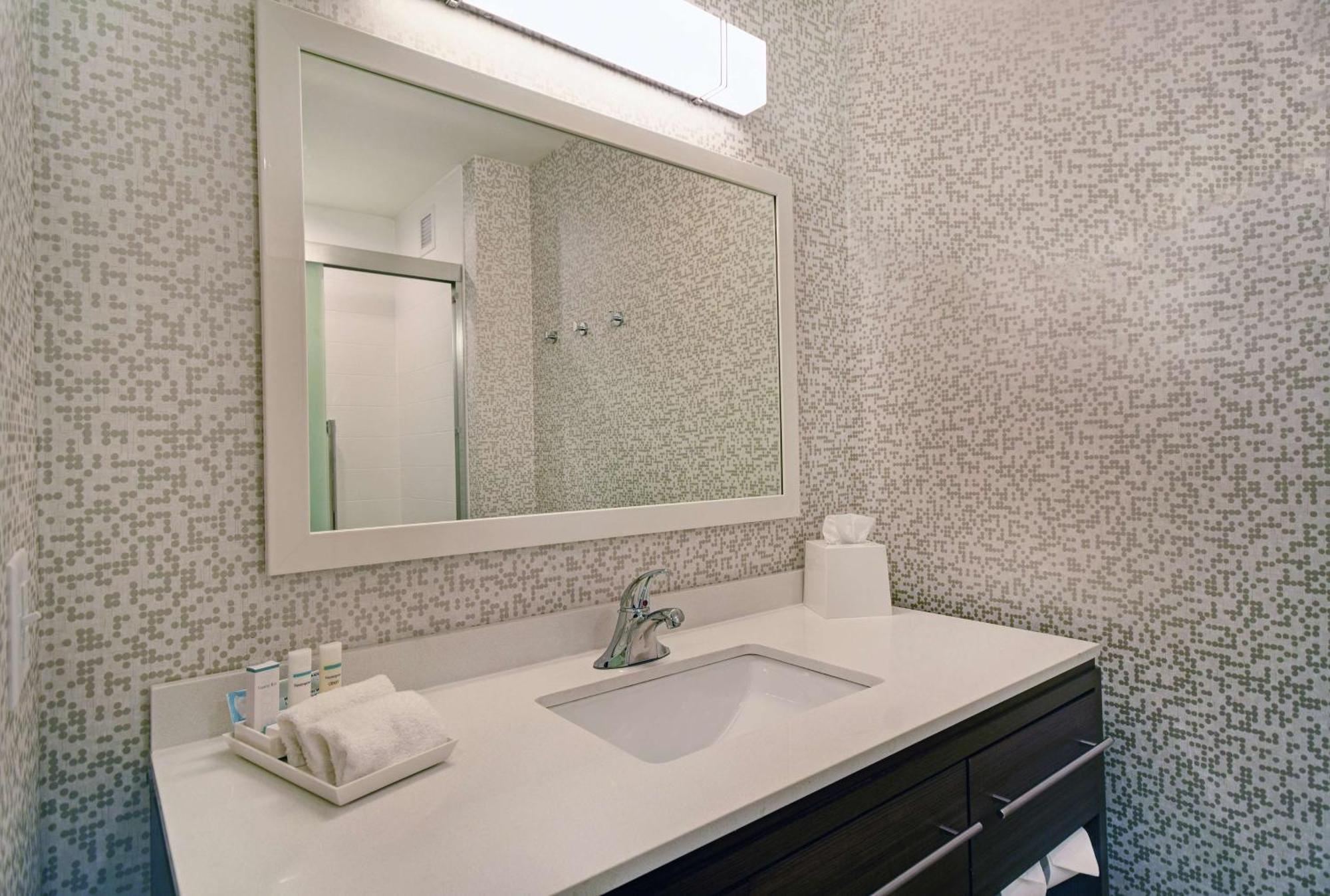 Home2 Suites By Hilton Beloit Esterno foto