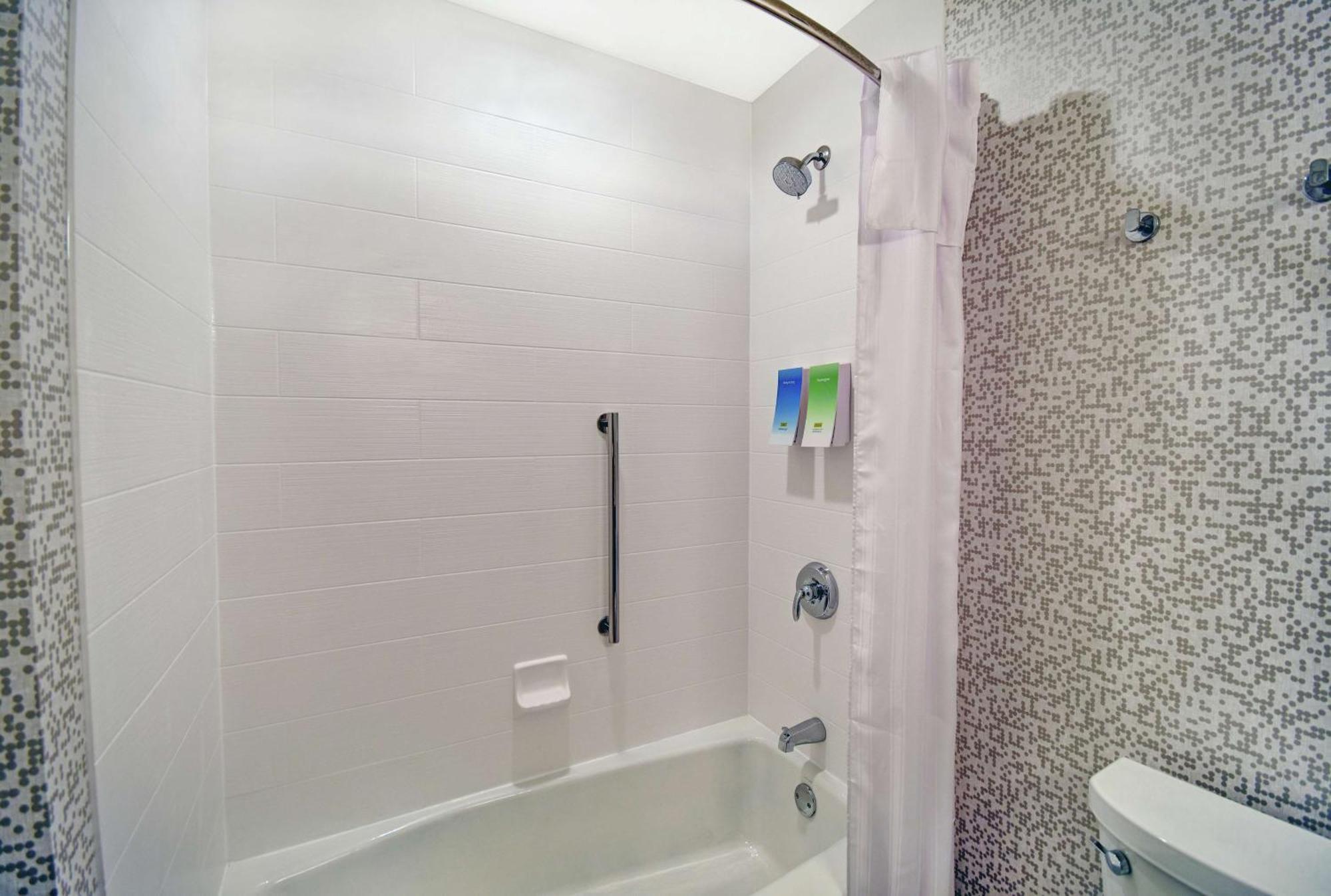 Home2 Suites By Hilton Beloit Esterno foto