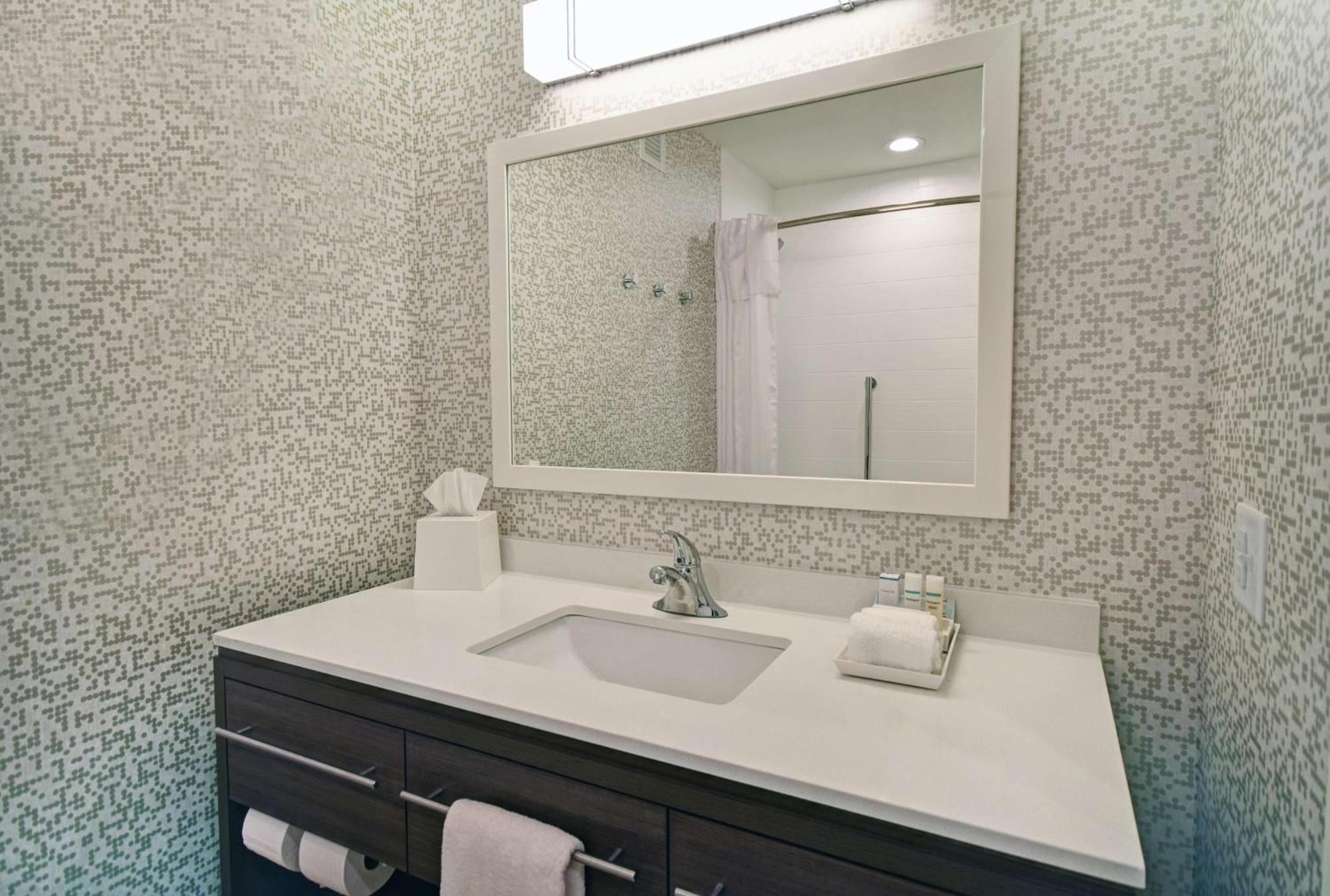 Home2 Suites By Hilton Beloit Esterno foto